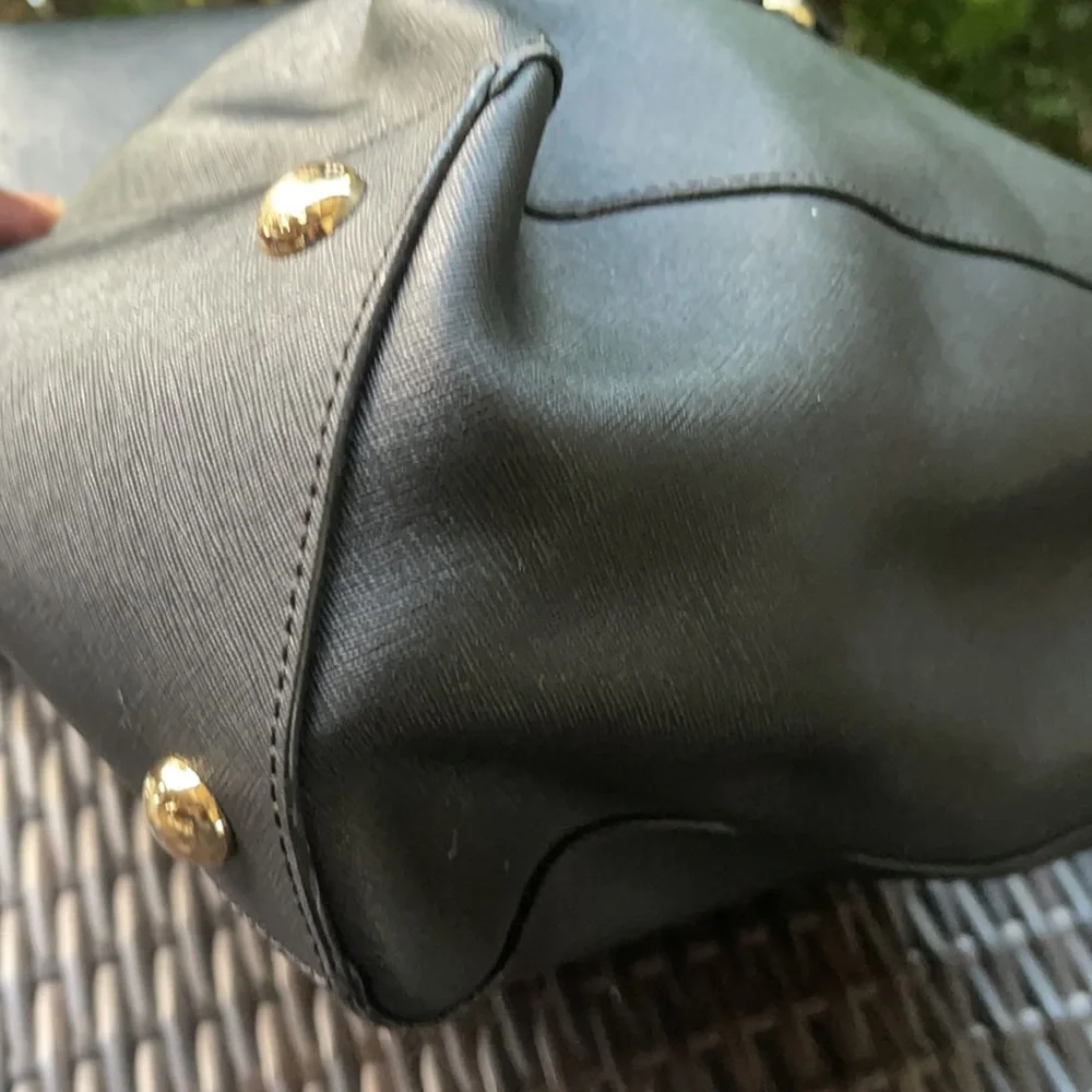 Michael Kors jet set tote